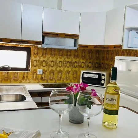 Bed and Breakfast Casa Do Canto With Breakfast & Bar In Old Town 3*