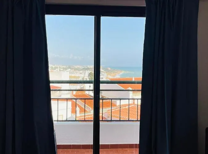 فندق مبيت وإفطار Casa Do Canto 3*